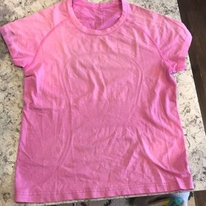 Lululemon Run Swiftly Tee 💓